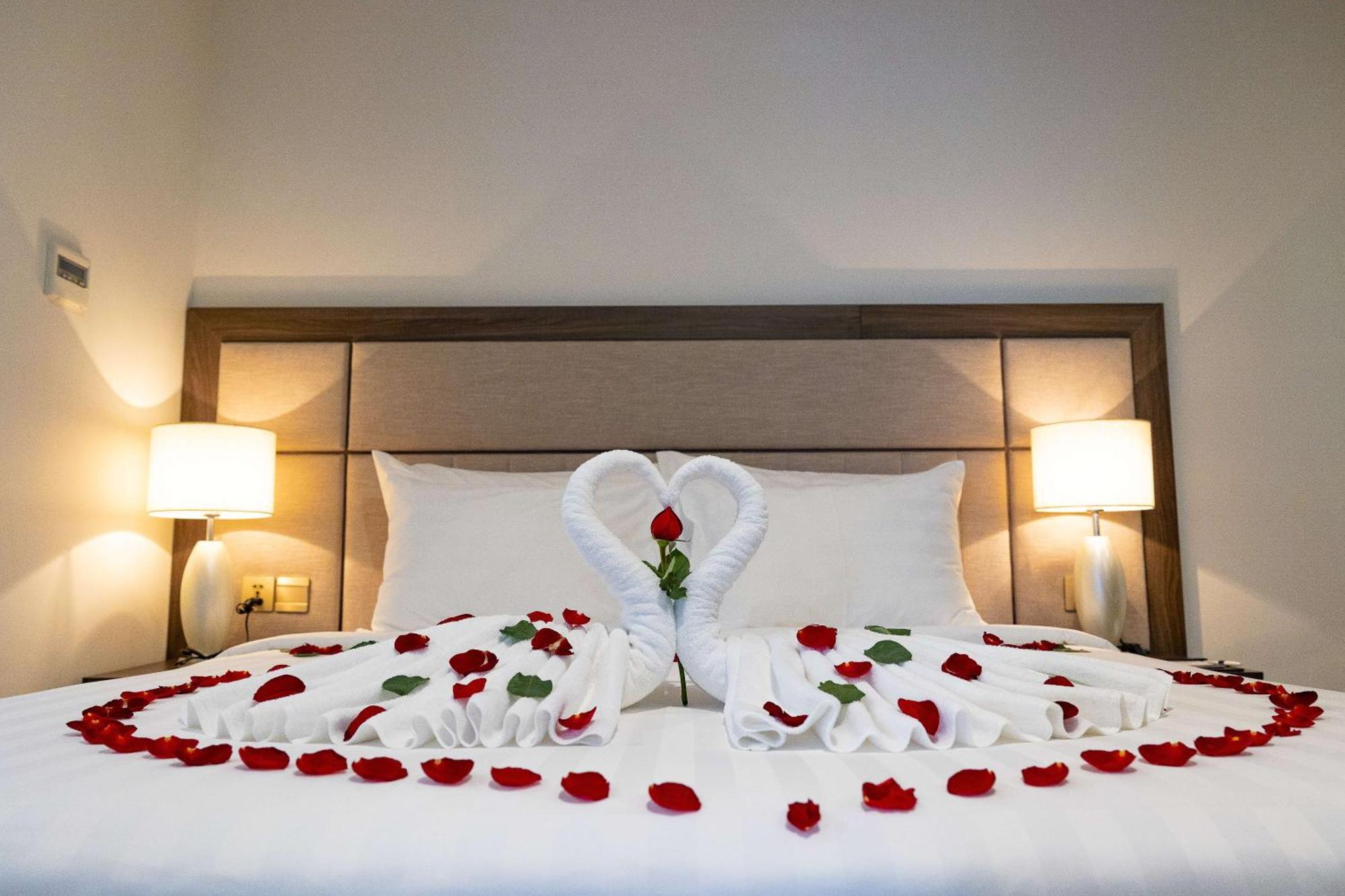 Daphovina Hotel Нячанг Экстерьер фото