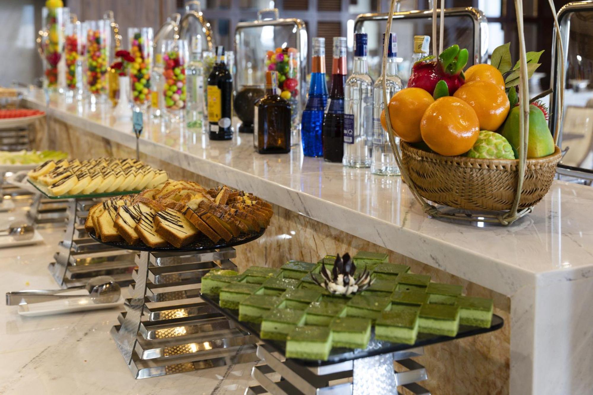 Daphovina Hotel Нячанг Экстерьер фото