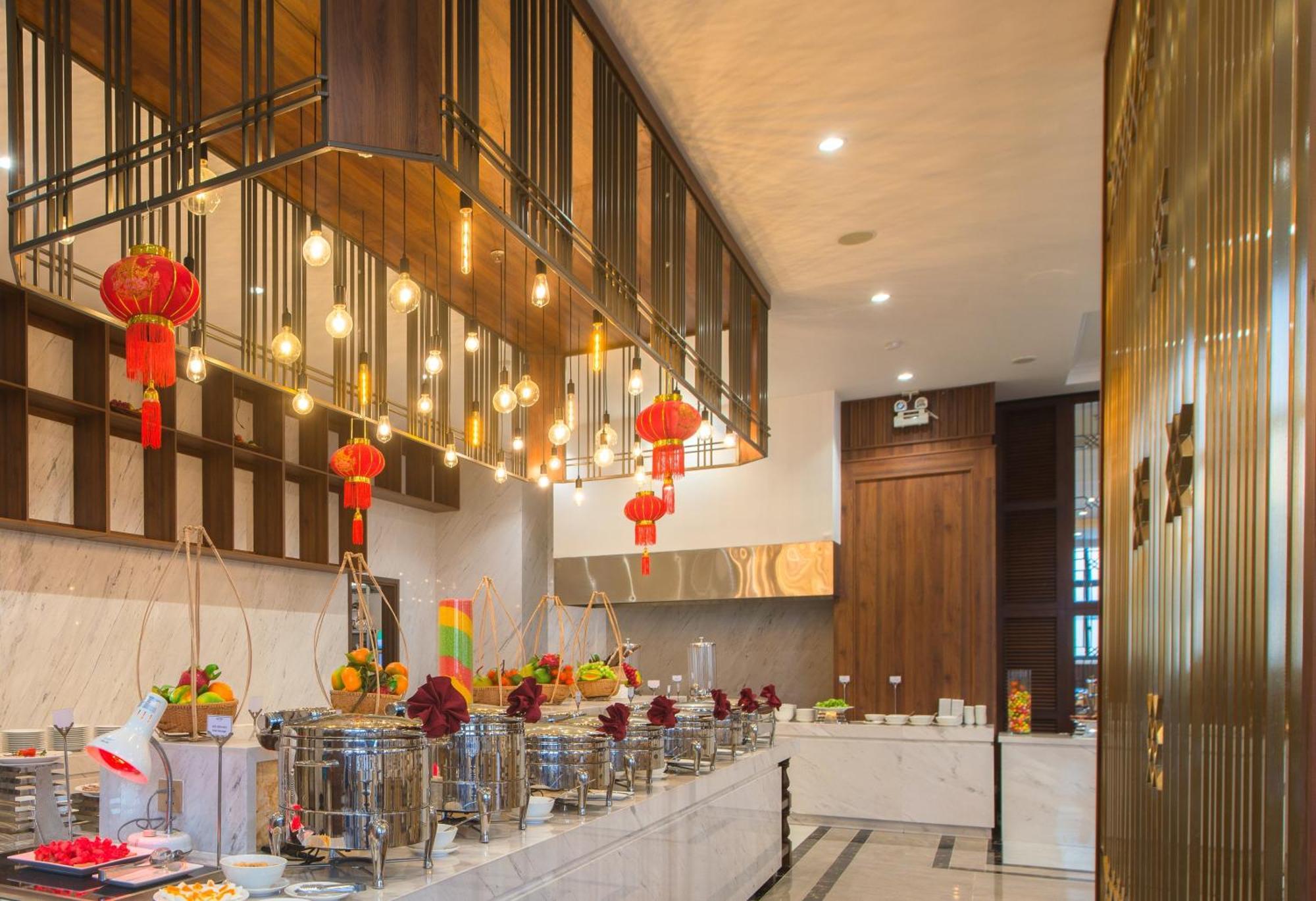 Daphovina Hotel Нячанг Экстерьер фото