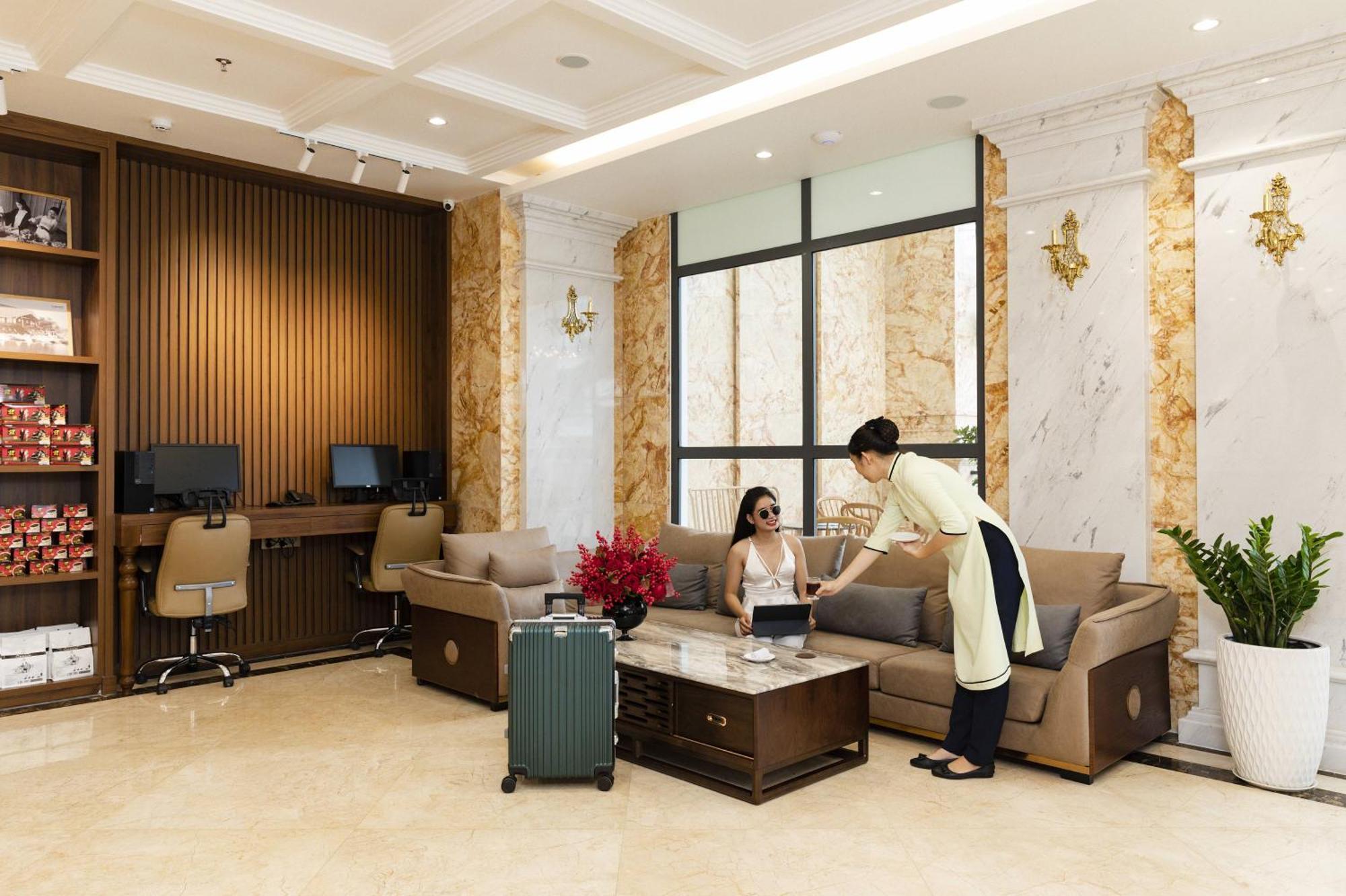 Daphovina Hotel Нячанг Экстерьер фото