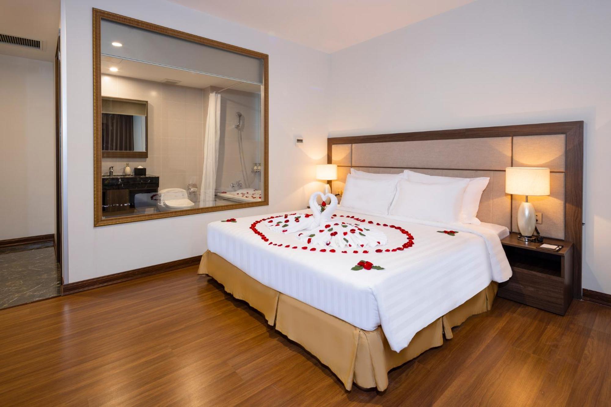 Daphovina Hotel Нячанг Экстерьер фото